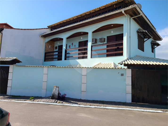 Foto REO1124627