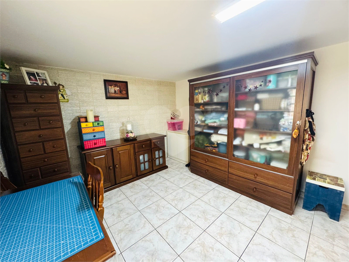 Foto REO1124635