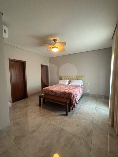 Foto REO1124651
