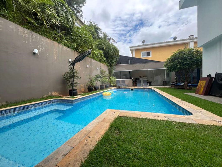 Foto REO1124687