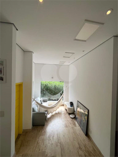 Foto REO1124687