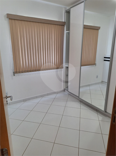 Foto REO1124757