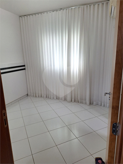 Foto REO1124757