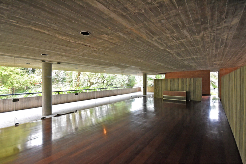 Foto REO1124786