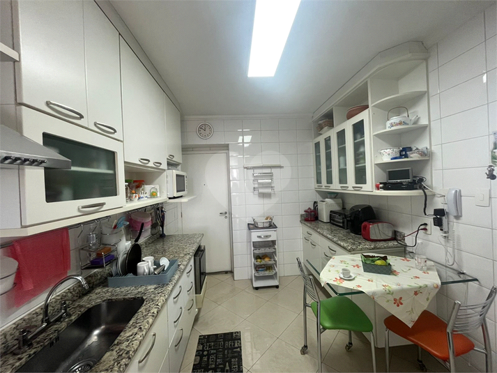 Foto REO1124791