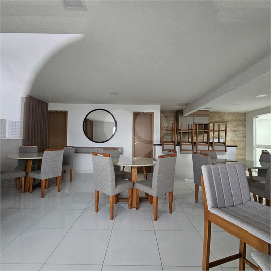 Foto REO1124799