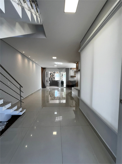 Foto REO1124810