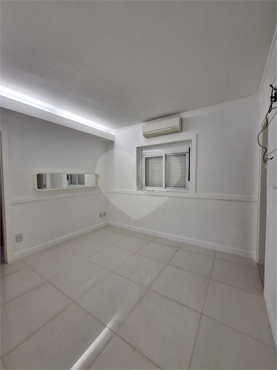 Foto REO1124838