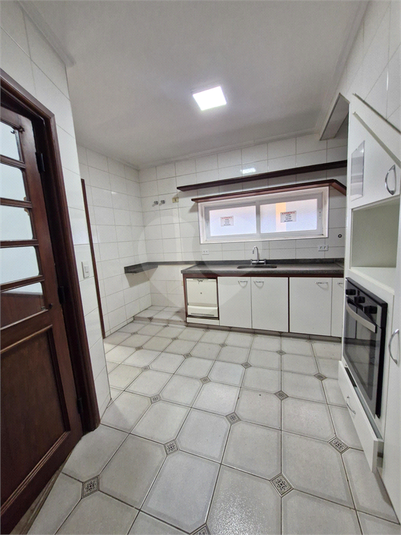 Foto REO1124838