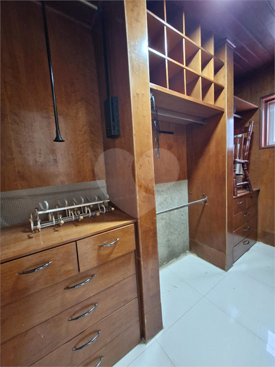 Foto REO1124838