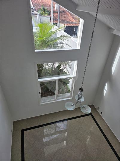 Foto REO1124850