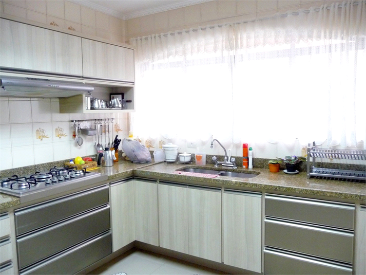 Foto REO1124857