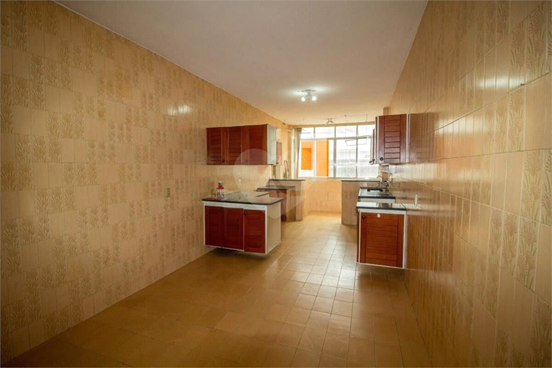 Foto REO1124859