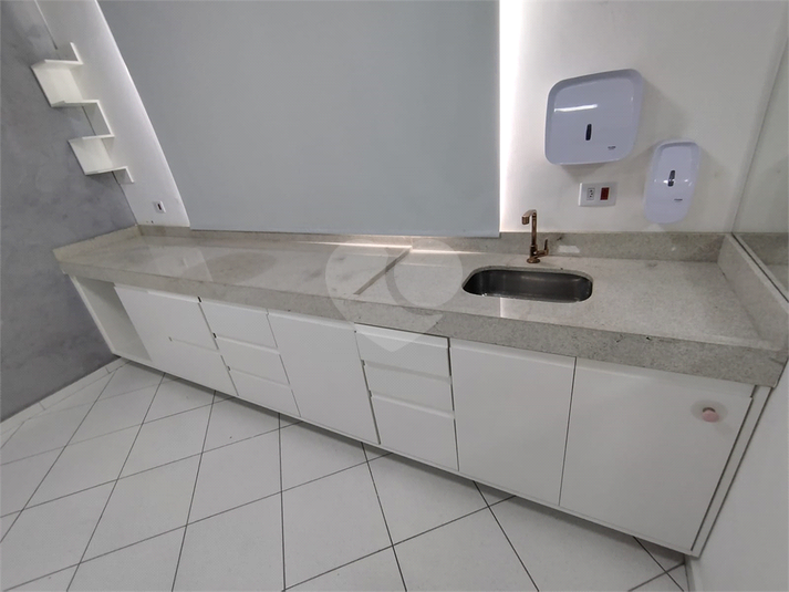 Foto REO1124880