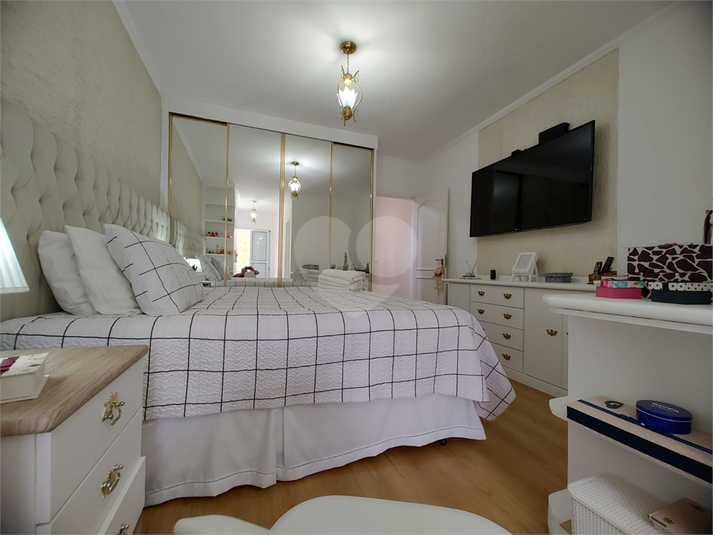 Foto REO1124881
