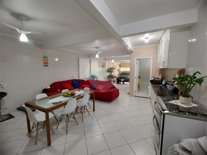 Foto REO1124881
