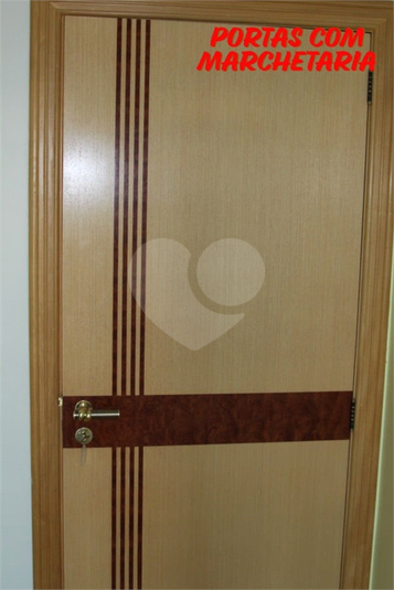 Foto REO1124901