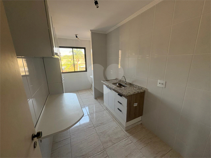 Foto REO1124918