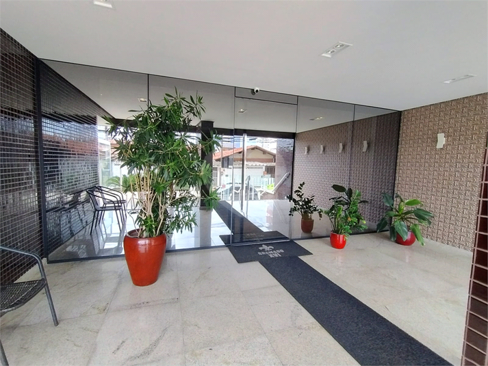 Foto REO1124921
