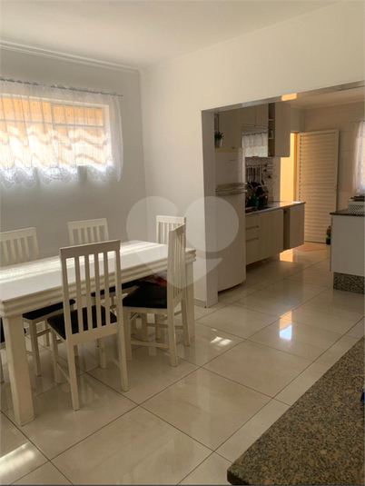 Foto REO1124925
