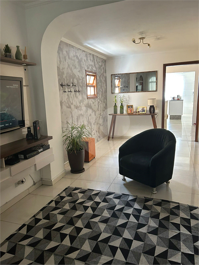 Foto REO1124925