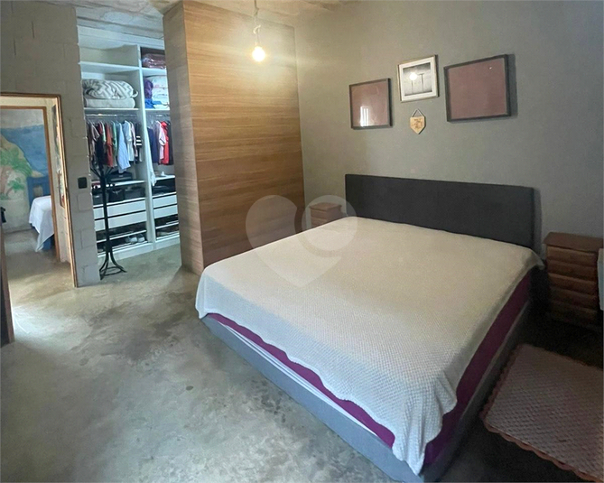 Foto REO1124929