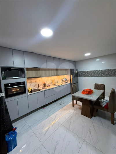 Foto REO1124948