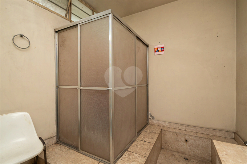 Foto REO1124950