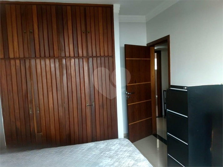 Foto REO1124951