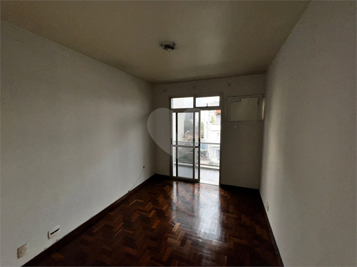 Foto REO1124995