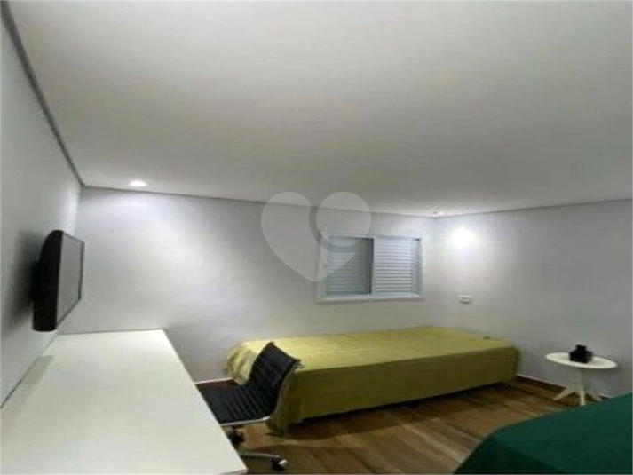 Foto REO1125003