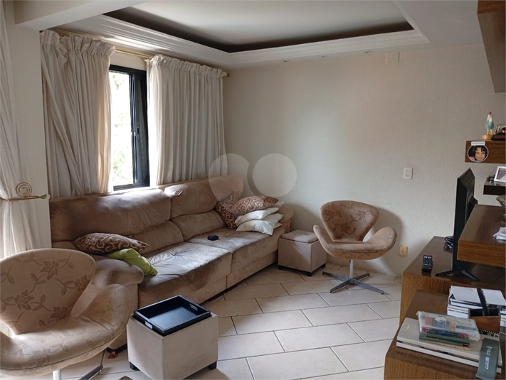 Foto REO1125006