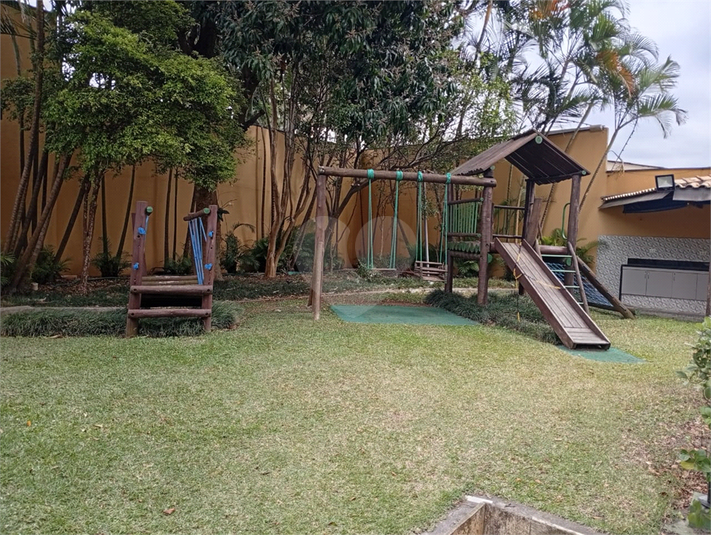 Foto REO1125006
