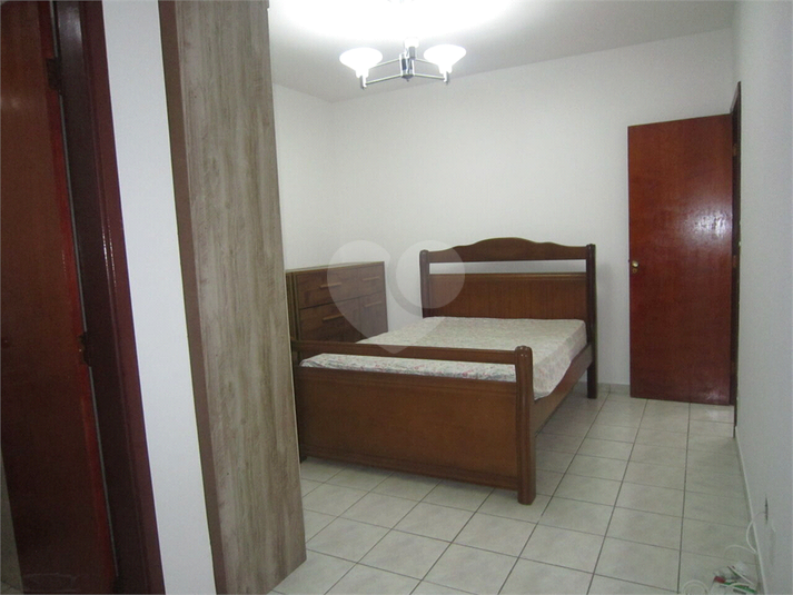 Foto REO1125015