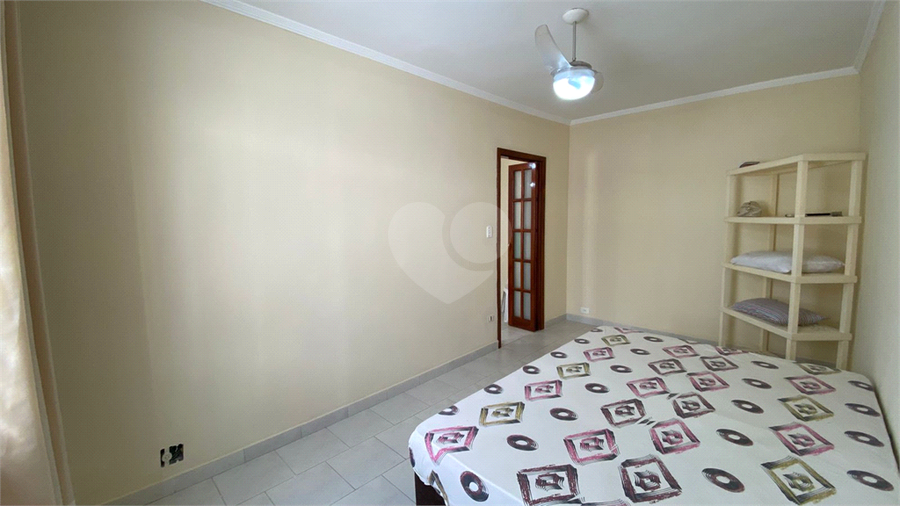 Foto REO1125017