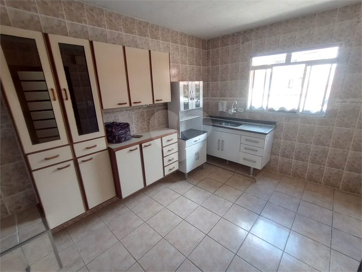 Foto REO1125022