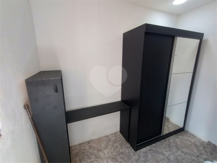 Foto REO1125022