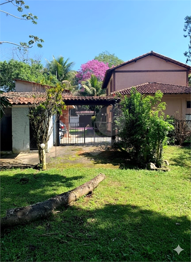 Foto REO1125023