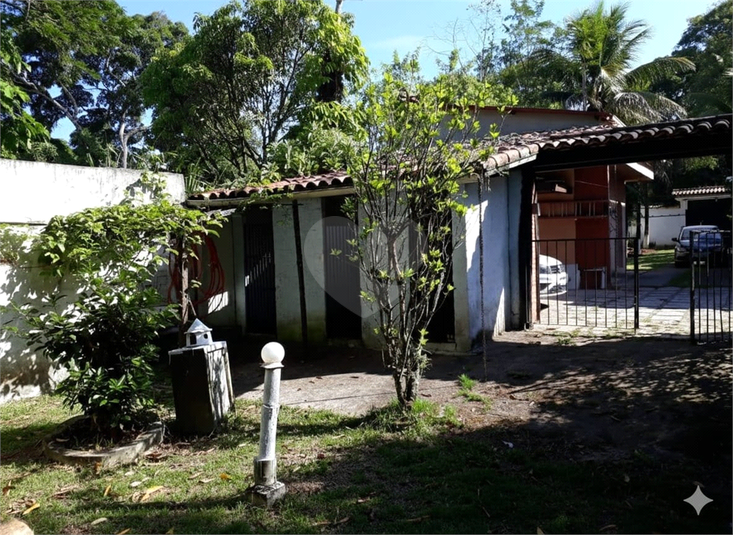 Foto REO1125023