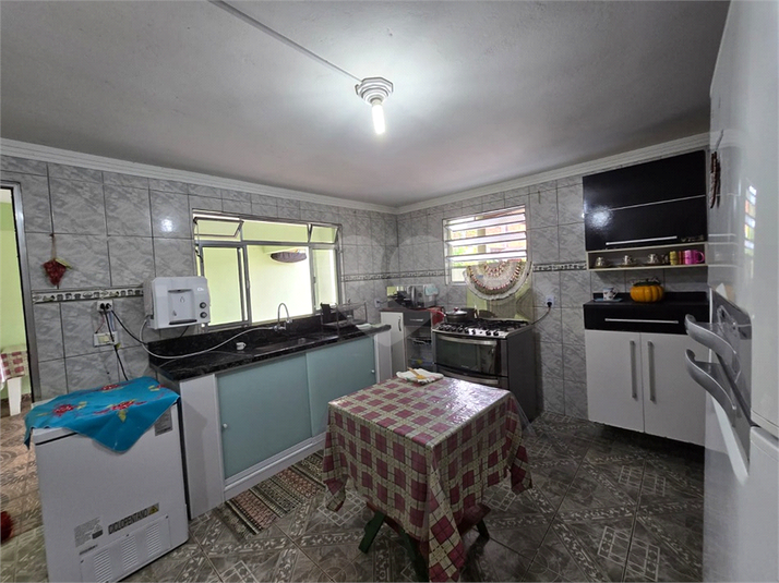 Foto REO1125030