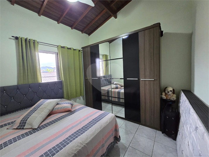 Foto REO1125030