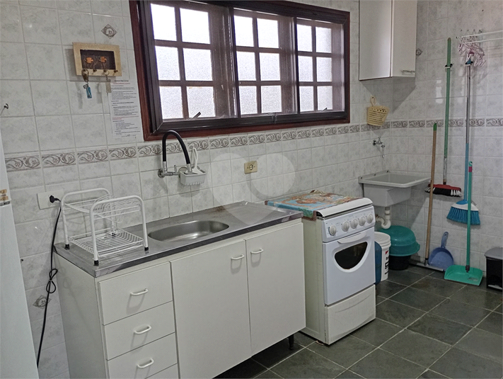 Foto REO1125031