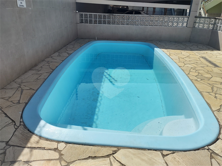 Foto REO1125031