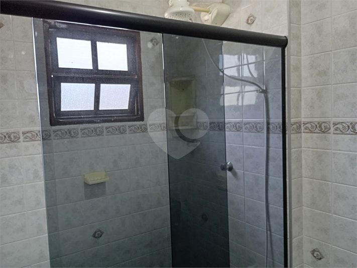 Foto REO1125031