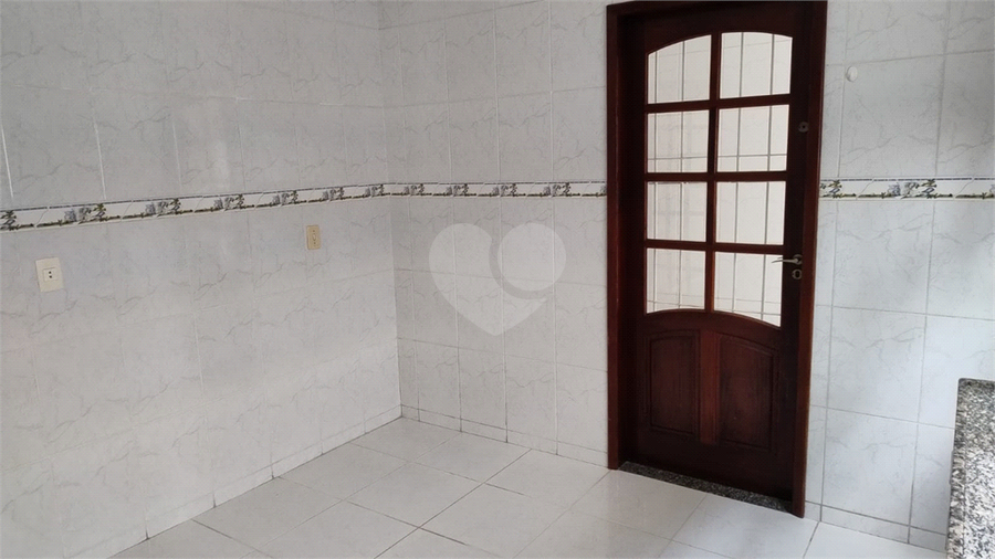 Foto REO1125034