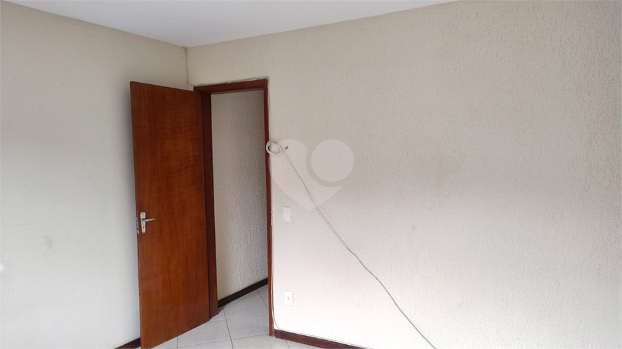 Foto REO1125034