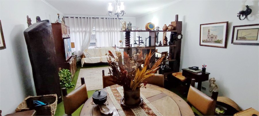 Foto REO1125035