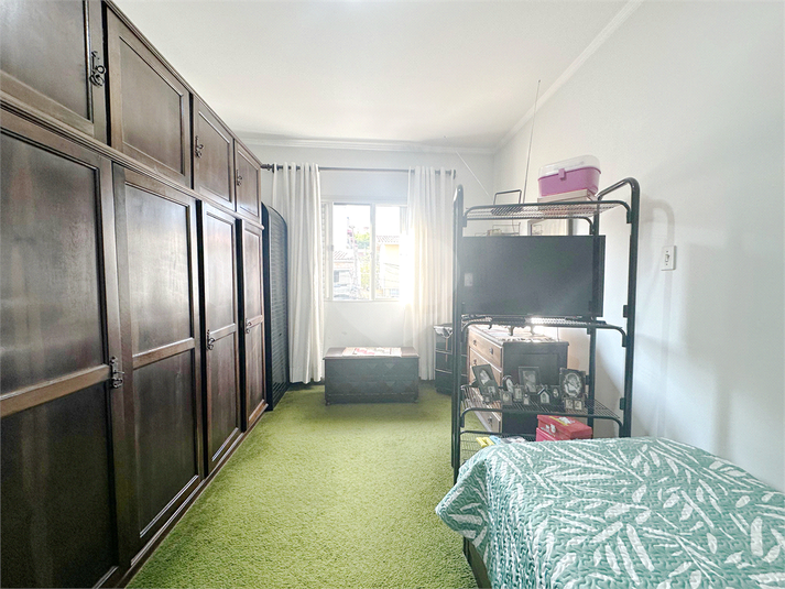 Foto REO1125035