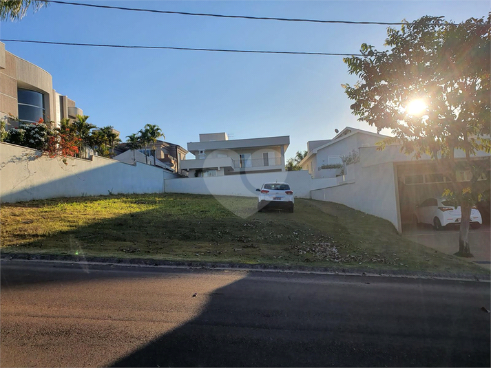 Foto REO1125037