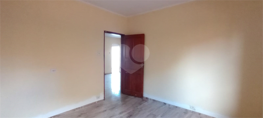 Foto REO1125039